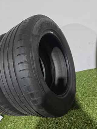 255 55 19 111Y GOOD YEAR EAGLE F1 ASYMMETRIC 4x4