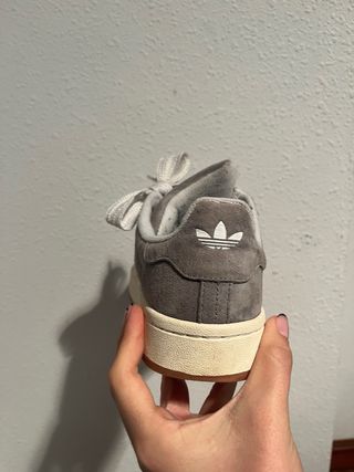Adidas Campus Gris y Blanco