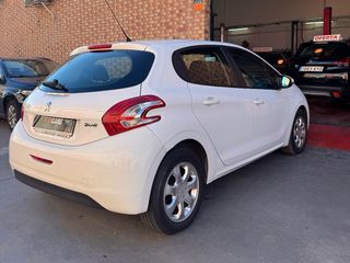 PEUGEOT 208 ACTIVE