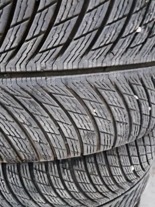 Neumáticos 285 45 R20 Michelin Pilot Alpin