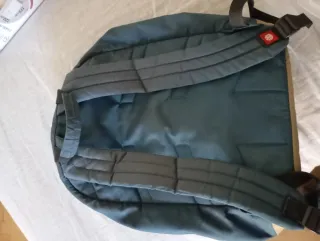 Mochila Lenovo Gris