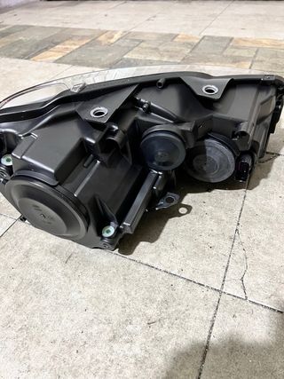 Faro Volkswagen Golf VI