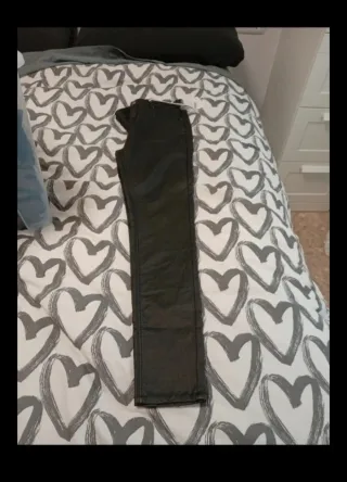 Pantalones elásticos con brillo