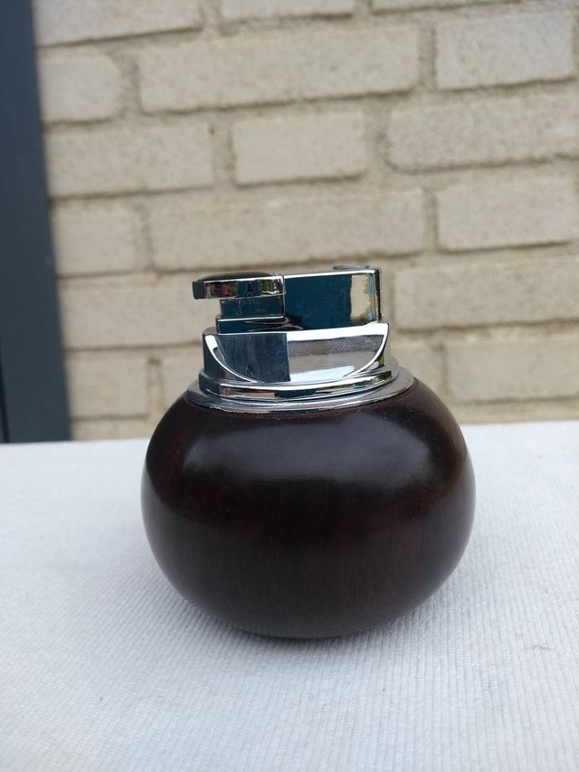 Mechero decorativo esfera