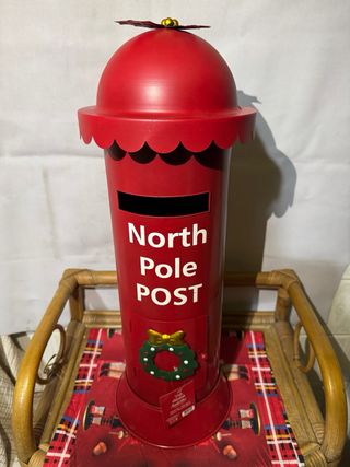 Porta lettere metallo rosso North Pole POST
