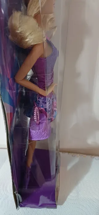 Barbie Fashionistas 2012