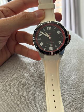 Reloj Tommy Hilfiger vintage TOP
