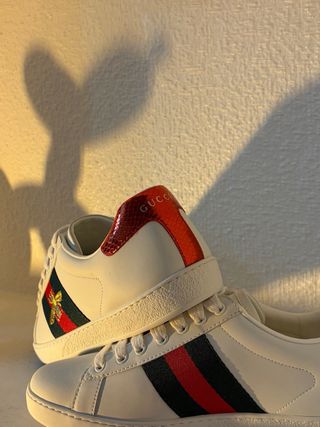 Zapatillas Gucci Blancas con Abeja y Rayas