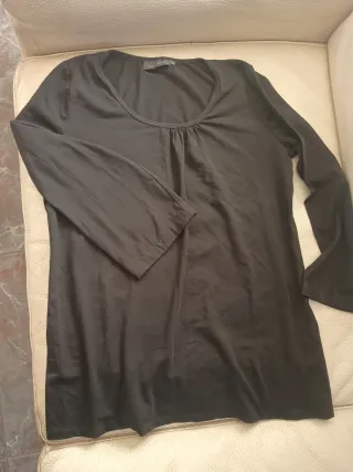 Camiseta negra manga larga Kiabi