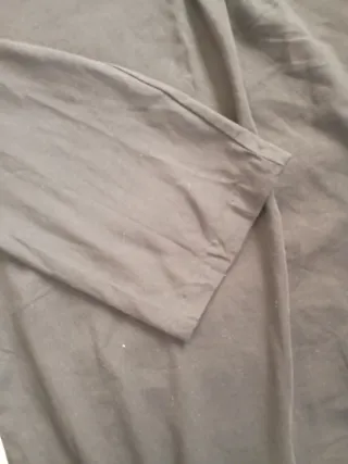 Camiseta negra manga larga Kiabi