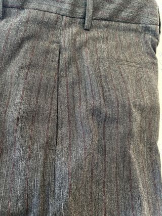 Pantalón lana fina rayas granate