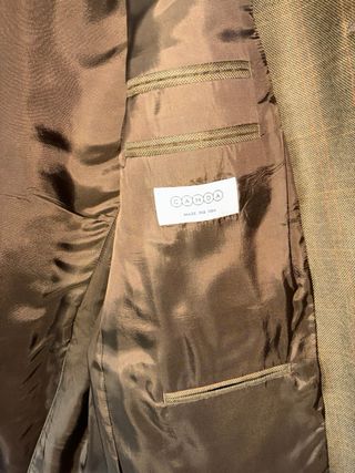 Americana de cuadros marrón y naranja