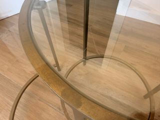 Mesas nido cristal y metal dorado ESCUCHO OFERTAS