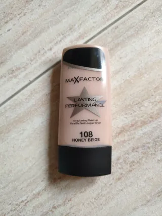 Max Factor Lasting Performance 108 Honey Beige