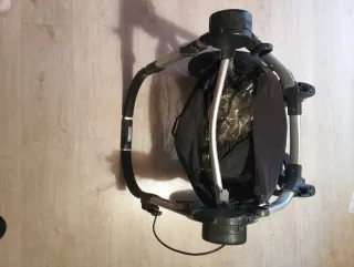 Carrito doble para bebés y niños.