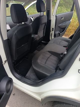 Nissan Qashqai+2 2012