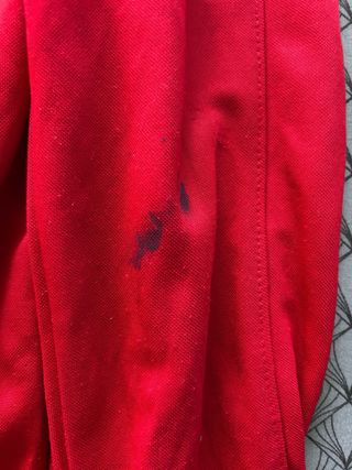 Chaqueta Hummel de deporte.