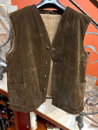 Gilet in vera pelle scamosciata vintage