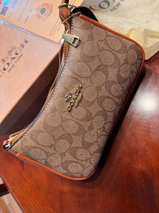 Bolso Coach marrón sin usar