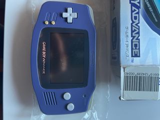Nintendo Game Boy Advance Lila