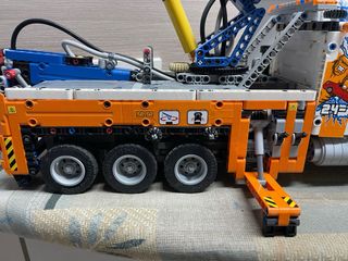 LEGO Technic 42128 Camion Rimorchiatore