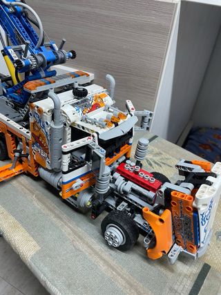 LEGO Technic 42128 Camion Rimorchiatore