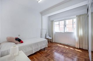 Piso en venta en Pajaritos - Plaza de Toros en Granada