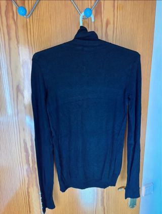 Jersey Zara cuello alto negro