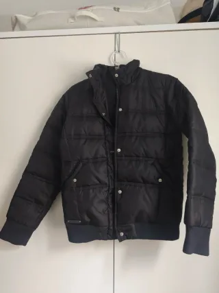 Abrigo acolchado Pepe Jeans negro