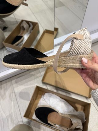 Alpargatas ante Talla 37