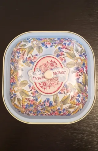 Caja metálica repostería/galletas 4 diseños