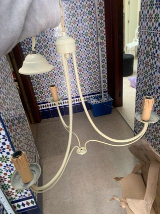 Lámpara de forja beige