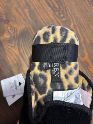 Zapatillas pantunflas polar leopardo Ralph Lauren