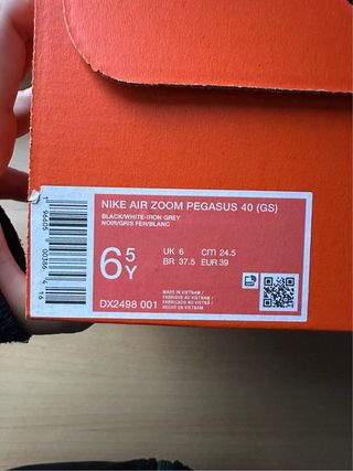 Zapatillas Nike Running Negras y Blancas