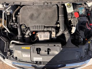 Peugeot 308 Active 1.2 PureTech 130CV Automático