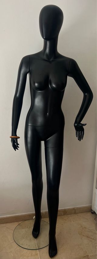 Maniquí Negro Desmontable Mujer