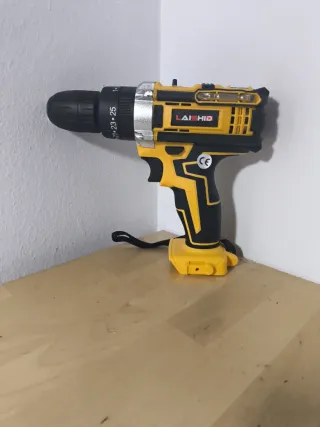 Taladro Atornillador Inalámbrico + Accesorios