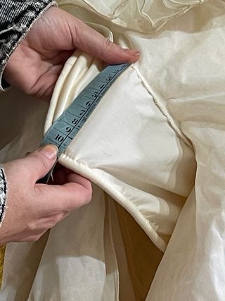 Traje de flamenca beig elástica PRECIOSO T4042