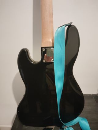 Bajo Eléctrico Rocktile Graffiti