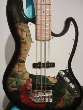 Bajo Eléctrico Rocktile Graffiti