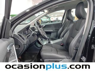 Volvo XC60 D4 Momentum 140 kW (190 CV)