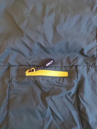 Chaleco cortavientos Oakley