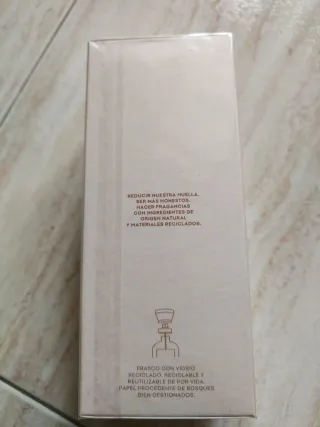 Adolfo Dominguez Rosas Blancas Agua Fresca 120ml