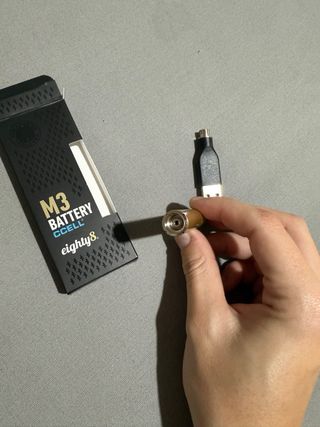 Bateria M3 CCELL Dourada