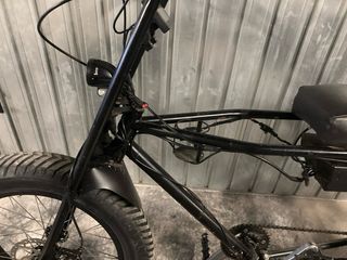 Bici Eléctrica Custom Negra