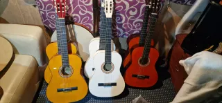 Guitarras Jubal: Amplificadas y Acústicas