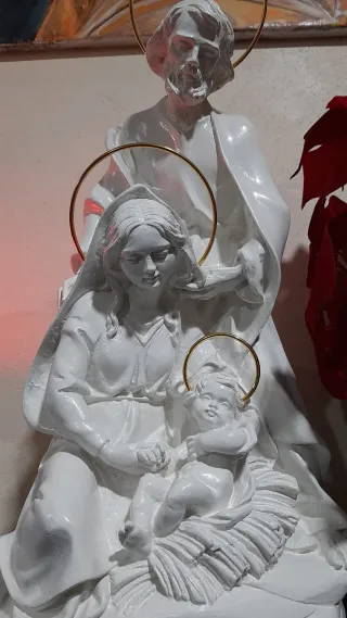 Belén compacto Sagrada Familia