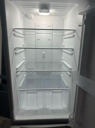 Nevera Svan plateada