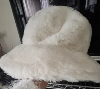 Cappello invernale in pelliccia sintetica