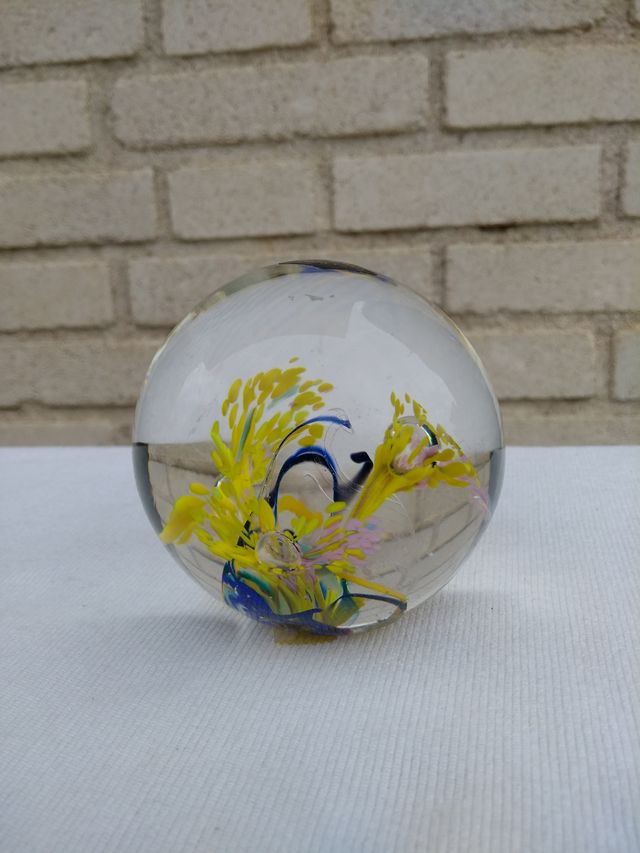 Apertador de papel fenício de vidro de coleção